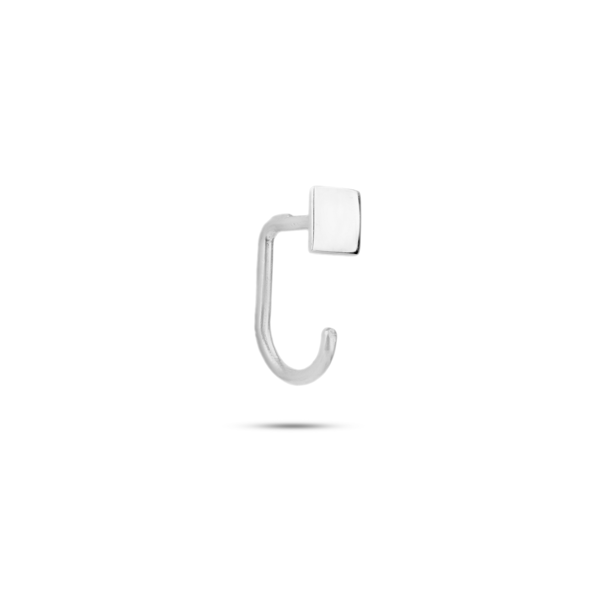 پیرسینگ گوش نقره گین مربع