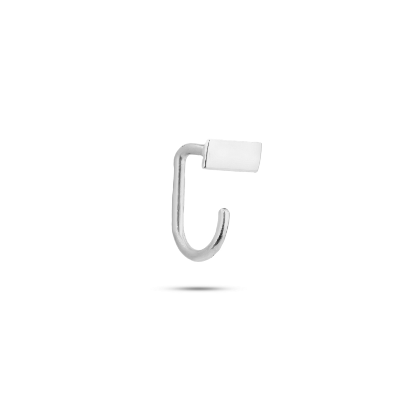 پیرسینگ گوش نقره گین مستطیل